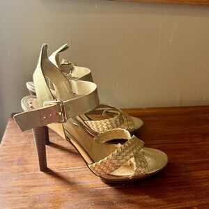 Marc Fisher Women’s Gold Strappy Heels Size 7.5